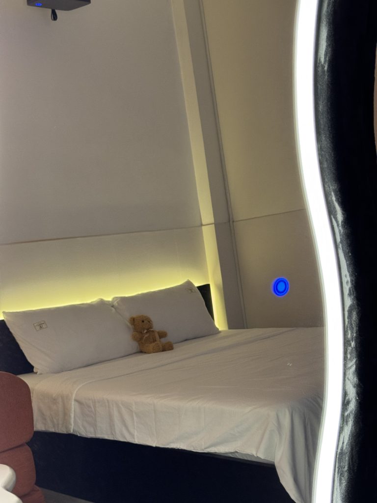 8 Room Châu Đốc 4